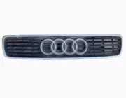 Решітка радіатора оригінал 8D0853651D Audi A4 B5 1994-2001 р. в. гарний стан незначні сліди експлуатації